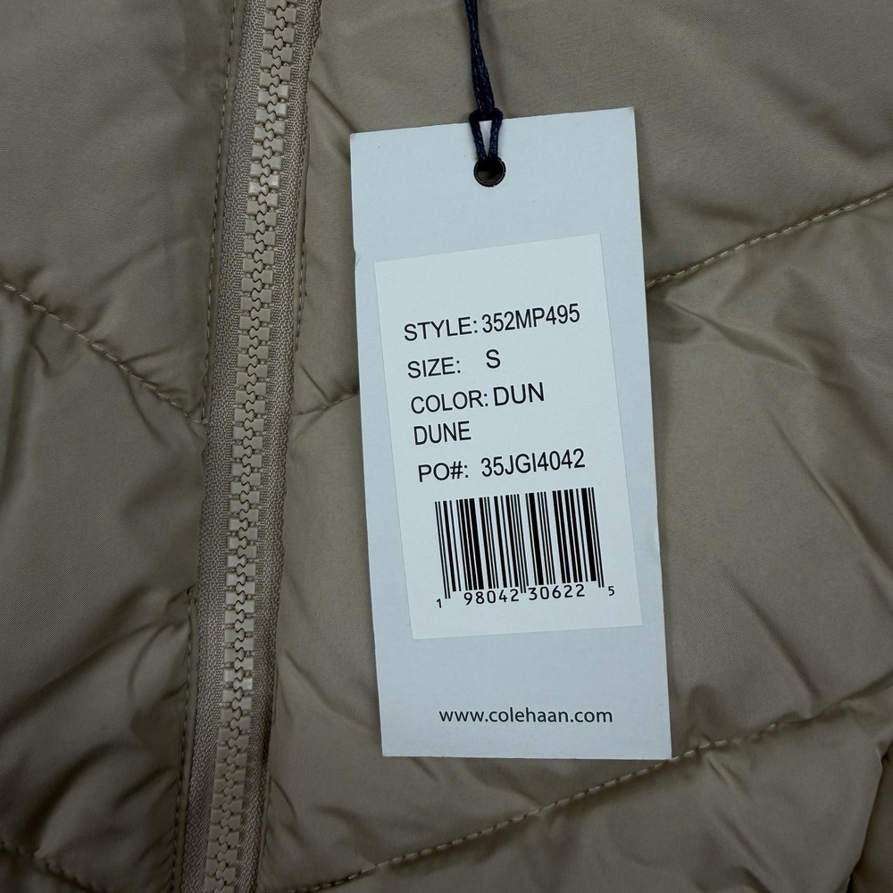 NWT COLE HAAN Womens Size S Collared Zip Front Chevron Dune Quilted Puffer Vest - Picture 2 of 7